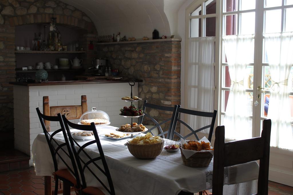 Alojamento de Acomodação e Pequeno-almoço Le Querce Verucchio
